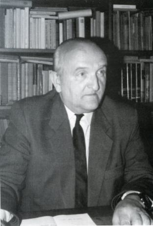 Zdjęcie nr 40 (59)
                                	                                   Zbigniew Perzanowski (1922-1999)
nauki pomocnicze historii
                                  